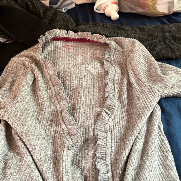 This is my sister sweater I just washed it - Picture 1 of 1
